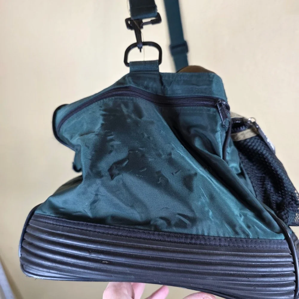 Wilson Duffel Bag Green Tan‎ Multi Pocket Adjustable Strap Sports Travel